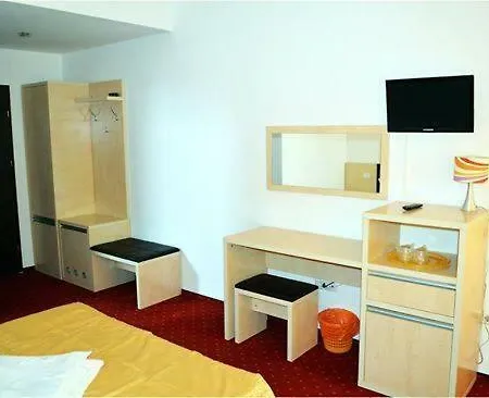 Hotel Alma Mamaia 3*